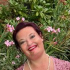 Naira - Tarot & Kartenlegen - Life-Coaching